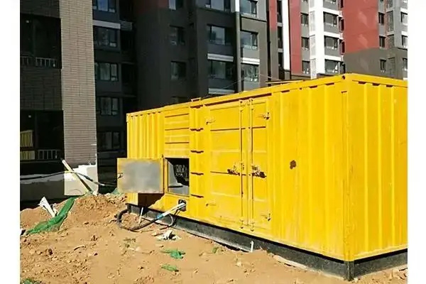 卡若发电机租赁中燃油压力过低会对发动机的哪些部件造成损坏?